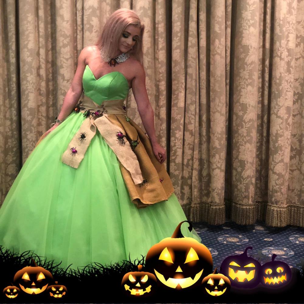 Meet your Posher, Ashley